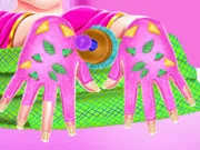 Baby Taylor Hand Care gameplay preview