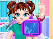 Baby Taylor Ski Injury Treatment gameplay preview