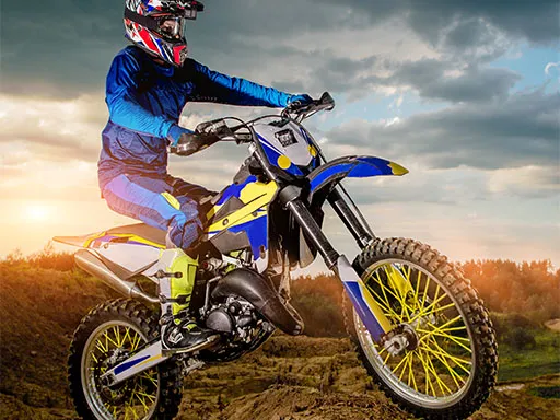 Dirt 3 Racing Bikes gameplay preview